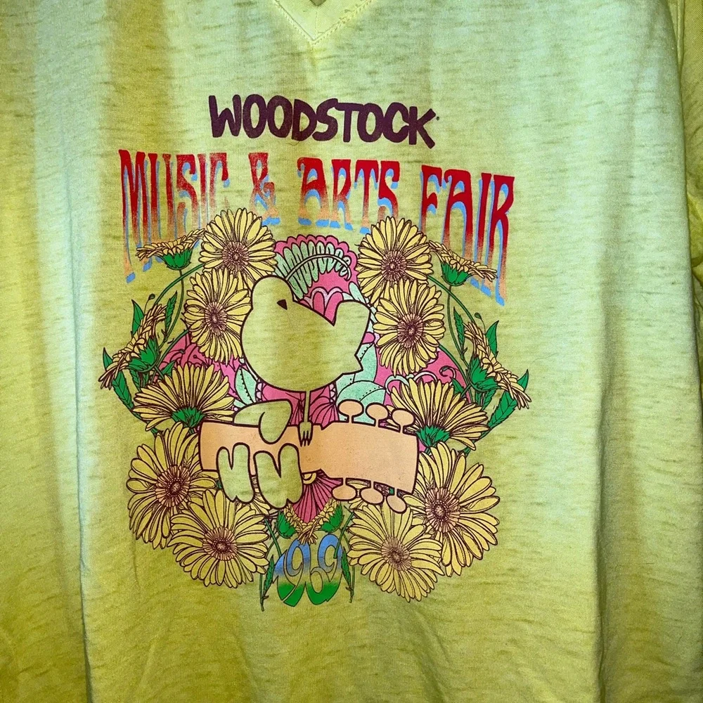 Lane Bryant Woodstock graphic tee - Picture 3 of 5